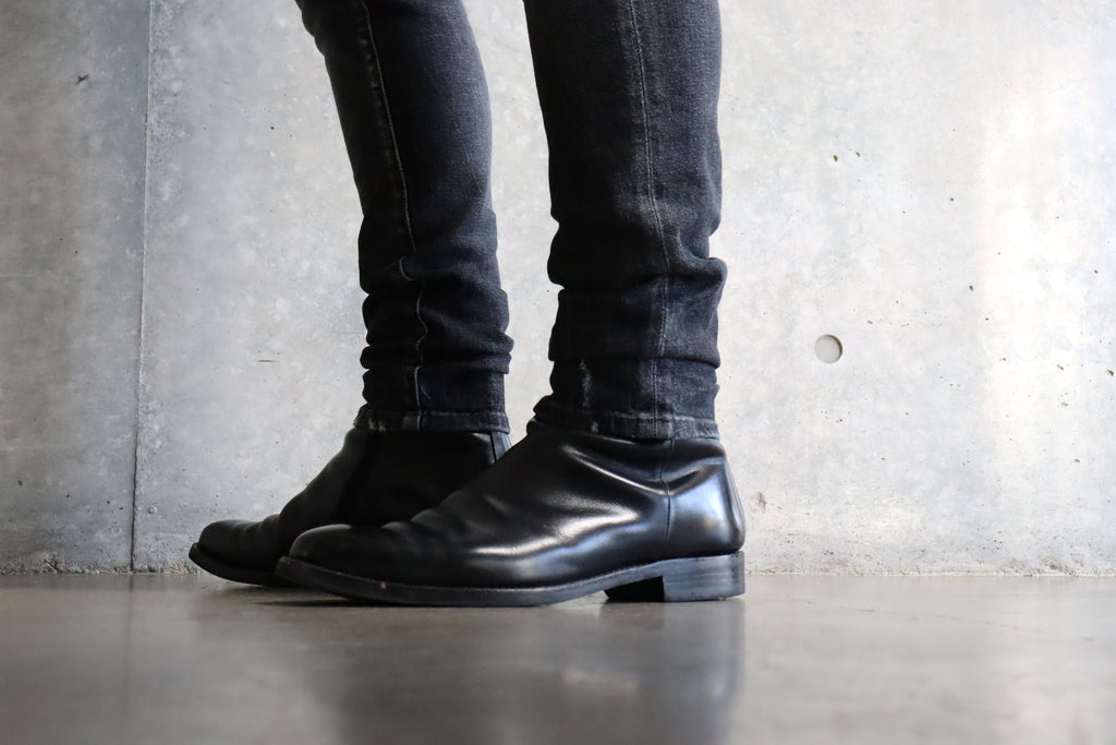 ORDER BOOTS