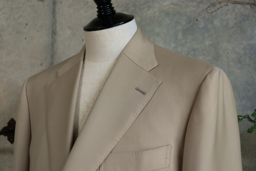 BESPOKE SUIT