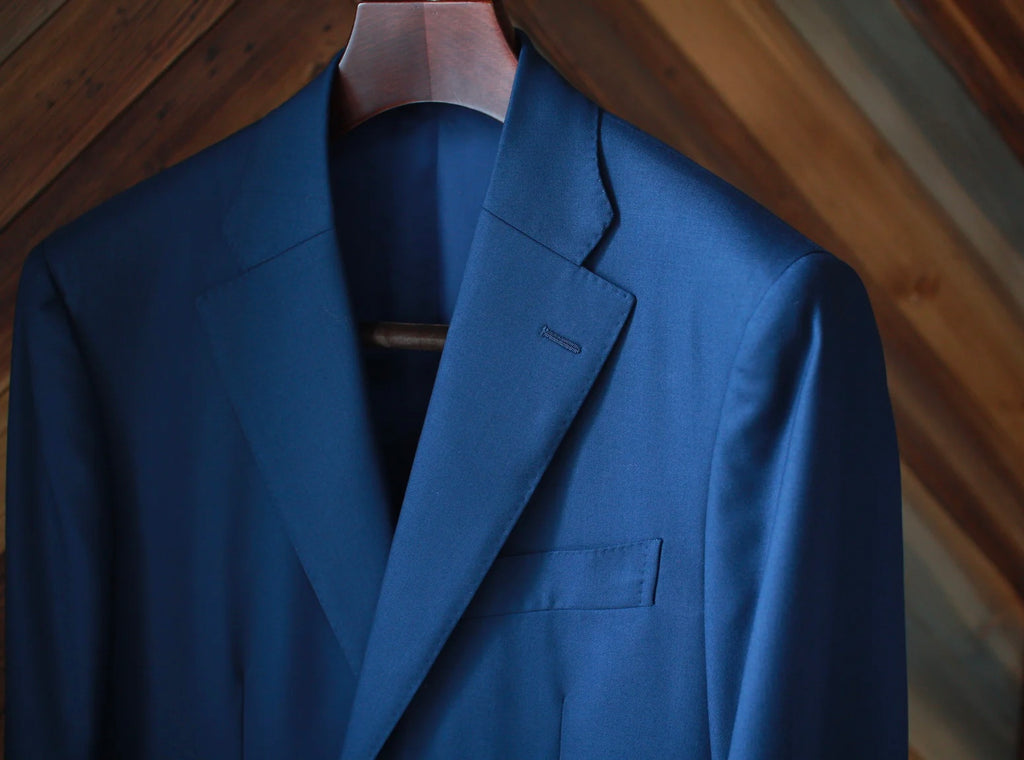 BESPOKE SUIT